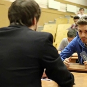 ¿Por qué se bajan las calificaciones de los estudiantes con apellidos?