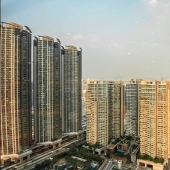 Por qué se están construyendo rascacielos "con goteras" en Hong Kong