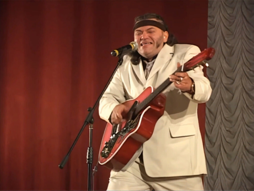 Prophet Sunboy - the story of the difficult life of a “sunny boy”