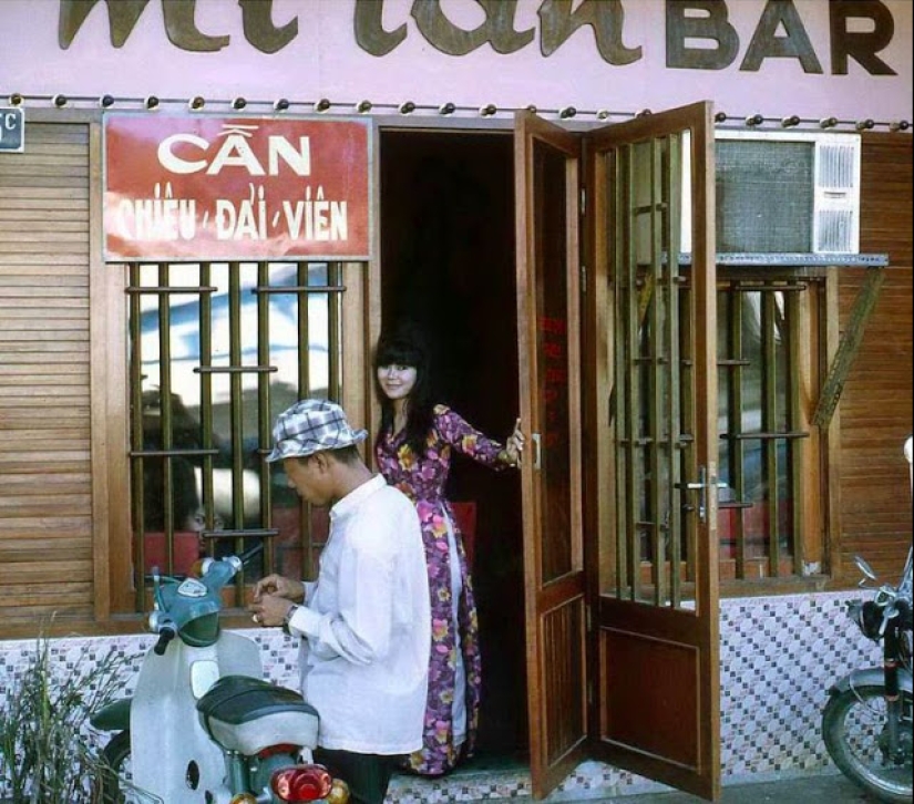 Prostitution during the Vietnam War in photographs of the 1960s and 1970s Prostitution during the Vietnam War in photographs of the 1960s and 1970s