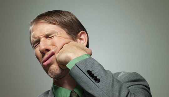 ¿Qué es bonsmashing o por qué los chicos se golpean en la cara? ¿Qué es bonsmashing o por qué los chicos se golpean en la cara?