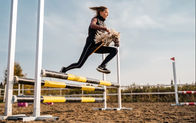 Qué es montar a caballo aficionado o por qué la gente salta sobre palos Qué es montar a caballo aficionado o por qué la gente salta sobre palos