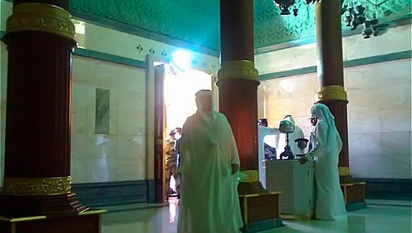 ¿Qué hay dentro de la Kaaba, el lugar sagrado musulmán?