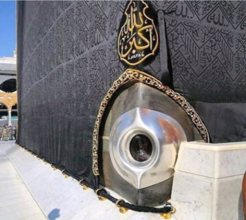 ¿Qué hay dentro de la Kaaba, el lugar sagrado musulmán?