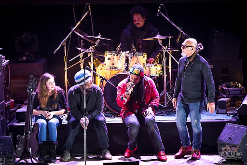 Qué secreto se escondía detrás de la aparición de la legendaria banda de los 90 " Enigma»