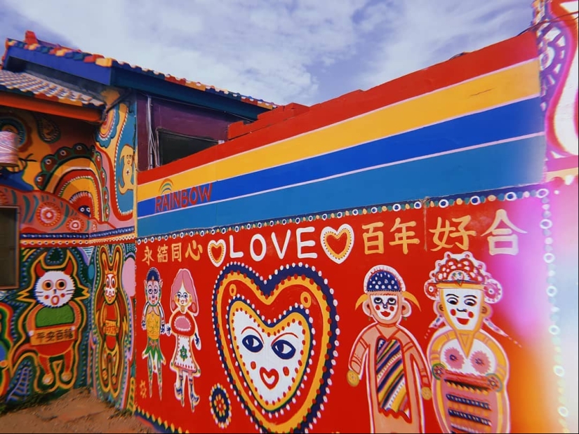 "Rainbow Village" de Huang Yun-Fu: cómo hacer un objeto turístico de un pueblo moribundo "Rainbow Village" de Huang Yun-Fu: cómo hacer un objeto turístico de un pueblo moribundo