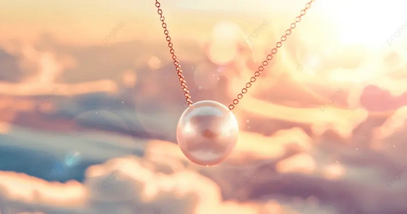 Rare types of winter clouds: what do "pearl" and "mother-of-pearl" clouds look like?