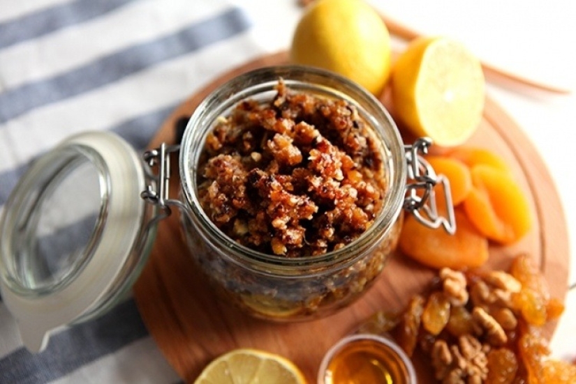 Remedio milagroso-pasta de Amosov: cómo cocinar y consumir correctamente Remedio milagroso-pasta de Amosov: cómo cocinar y consumir correctamente