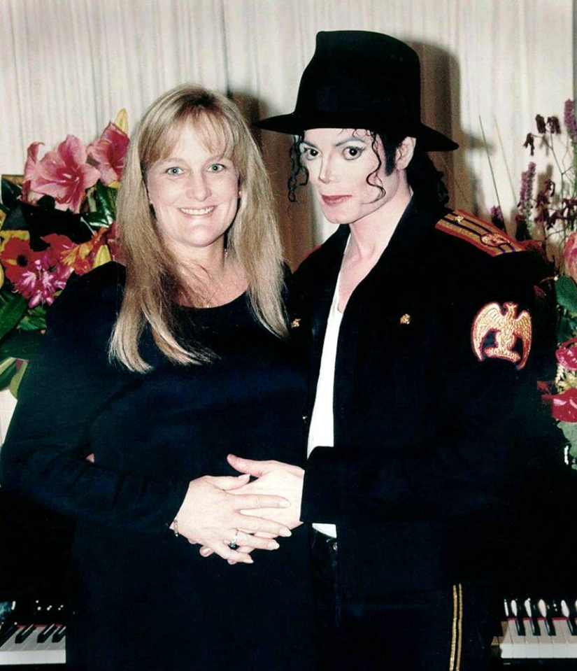 Remembering the King of Pop Michael Jackson Remembering the King of Pop Michael Jackson