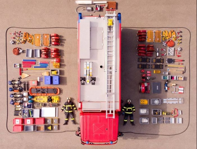 Rescue vehicles, medics, firefighters and their contents