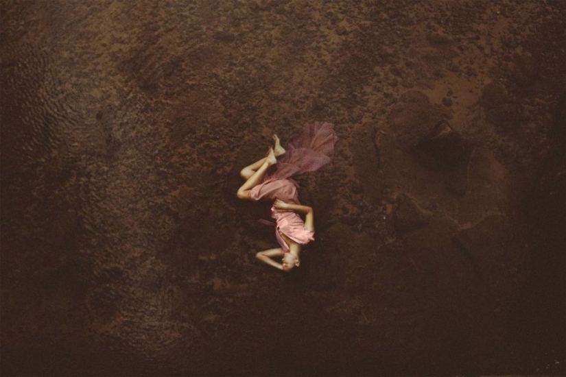 Retratos cautivadores de Liz Bretz: Emociones a través del lente