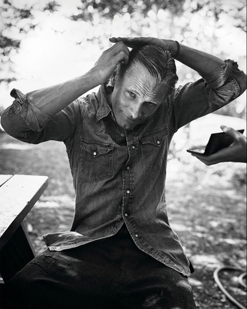 Retratos emocionales de celebridades por Mark Homa Retratos emocionales de celebridades por Mark Homa