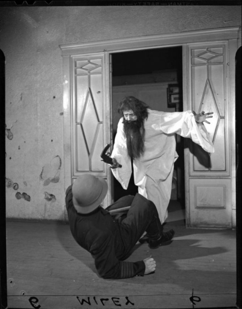 Retro shock: un grotesco de la escena del crimen imágenes de los medios de comunicación 40 años