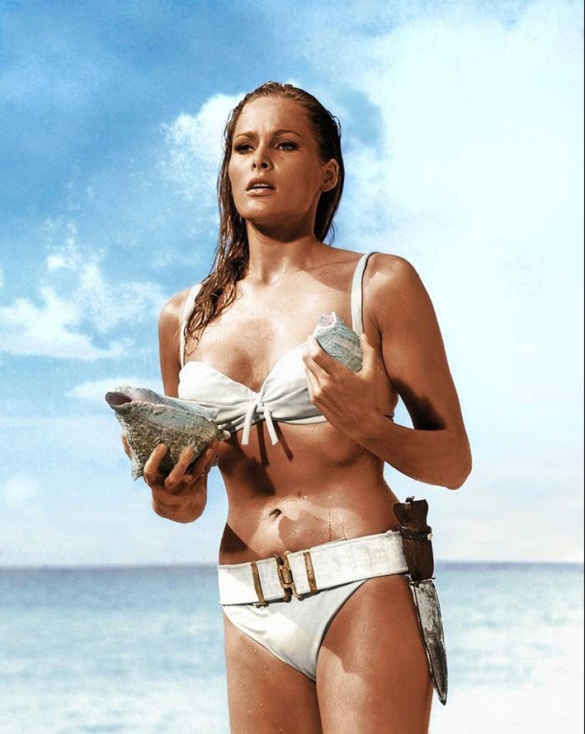 Retroshik: 20 legendary swimsuits from the movies