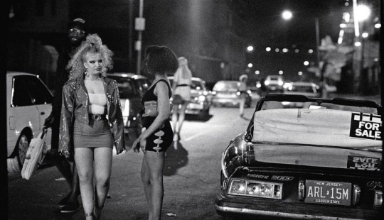 Rotten Apple: de un lado oscuro de nueva York de la década de los 80 en la foto de Myron Zownir Rotten Apple: de un lado oscuro de nueva York de la década de los 80 en la foto de Myron Zownir