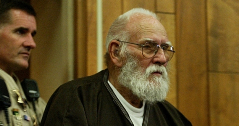 "Santa Strangler", or Productversie the story of a maniac