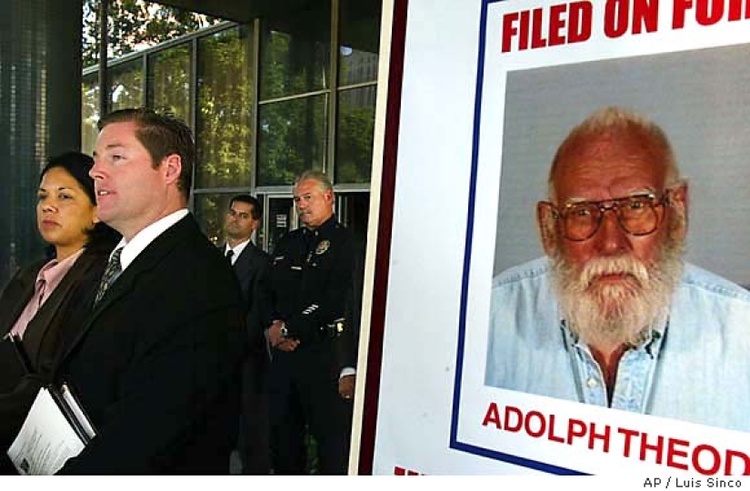 "Santa Strangler", or Productversie the story of a maniac