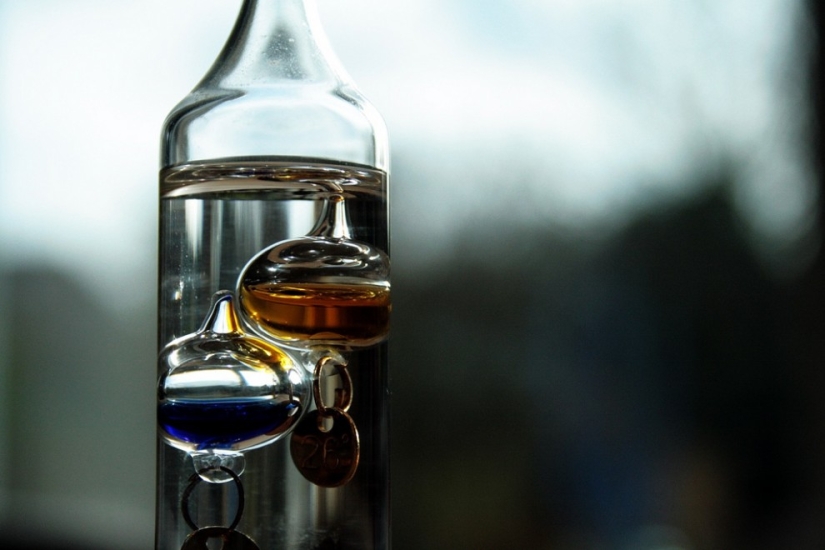 Scientific Beauty: Galileo's Thermometer Scientific Beauty: Galileo's Thermometer