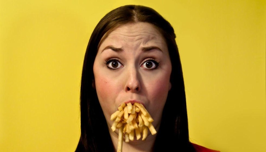 Scientists have calculated that a hot dog takes 36 minutes of our life, but it can be neutralized