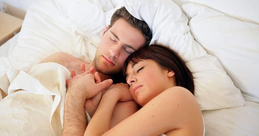 Scientists have told how it is better for spouses to sleep together or separately Scientists have told how it is better for spouses to sleep together or separately