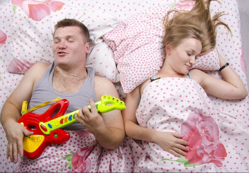 Scientists have told how it is better for spouses to sleep together or separately Scientists have told how it is better for spouses to sleep together or separately