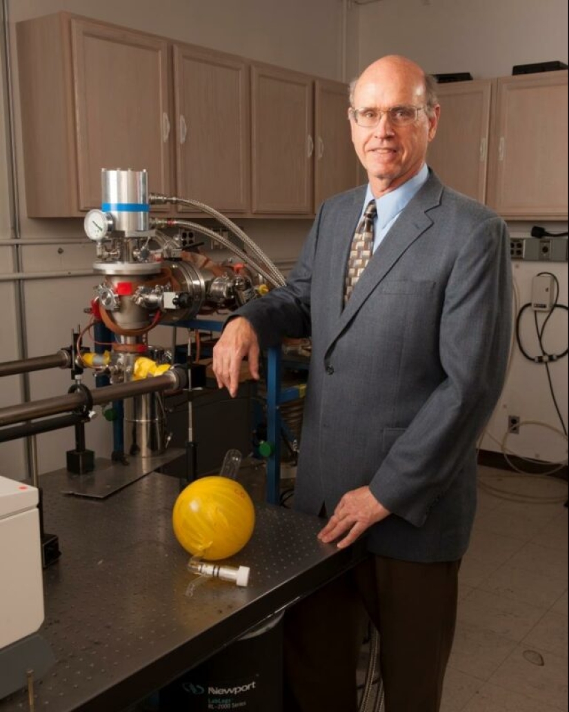 Scientists told what space smells like Scientists told what space smells like