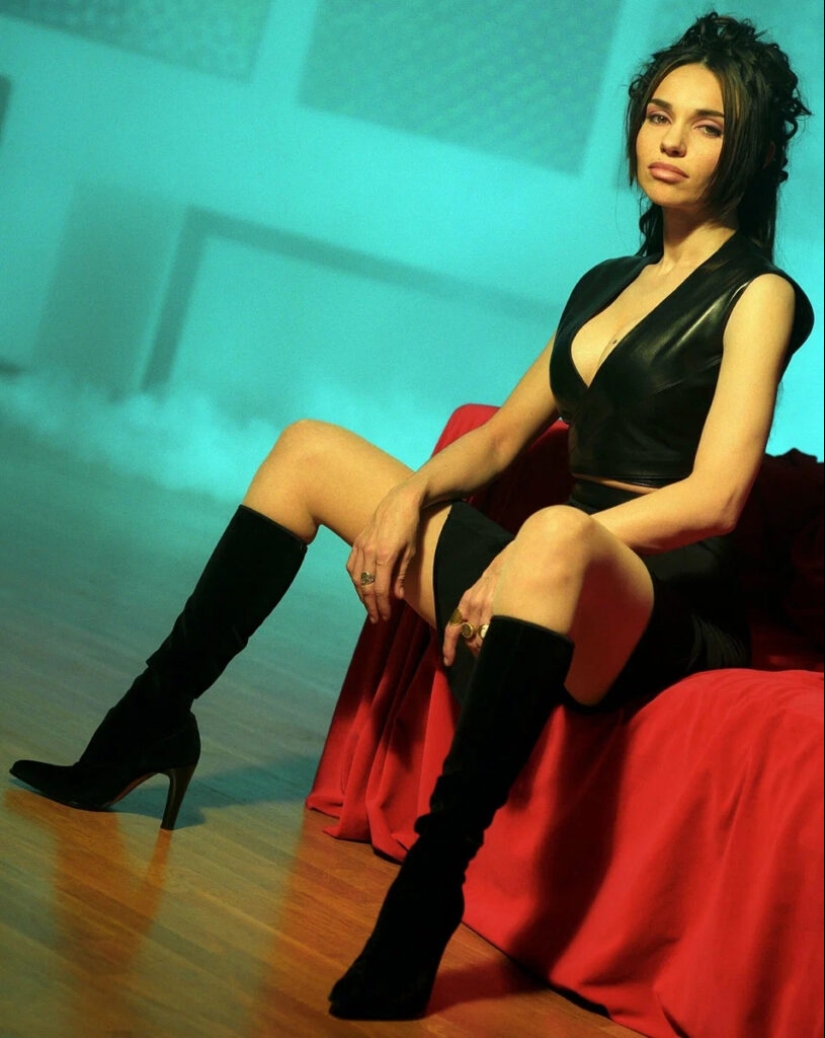 Secrets of the shocking Beatrice Dahl: drugs, the eaten ear of a corpse and marriage with a rapist Secrets of the shocking Beatrice Dahl: drugs, the eaten ear of a corpse and marriage with a rapist