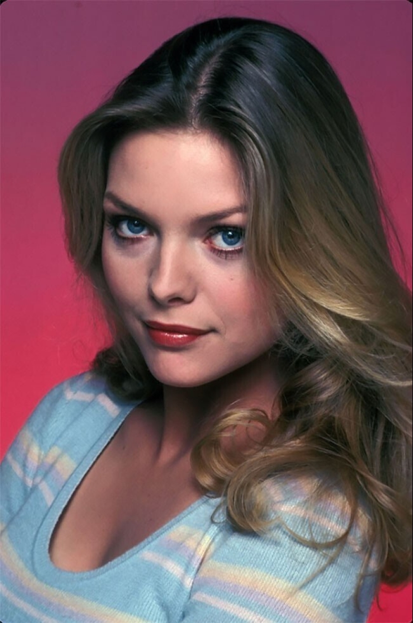 Sesión de fotos de la futura estrella-Michelle Pfeiffer, de 21 años