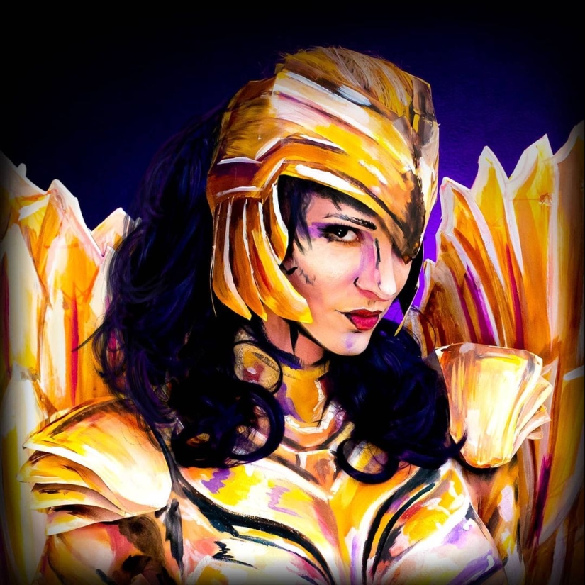 Sexy Kay Pike takes body art to a whole new level Sexy Kay Pike takes body art to a whole new level