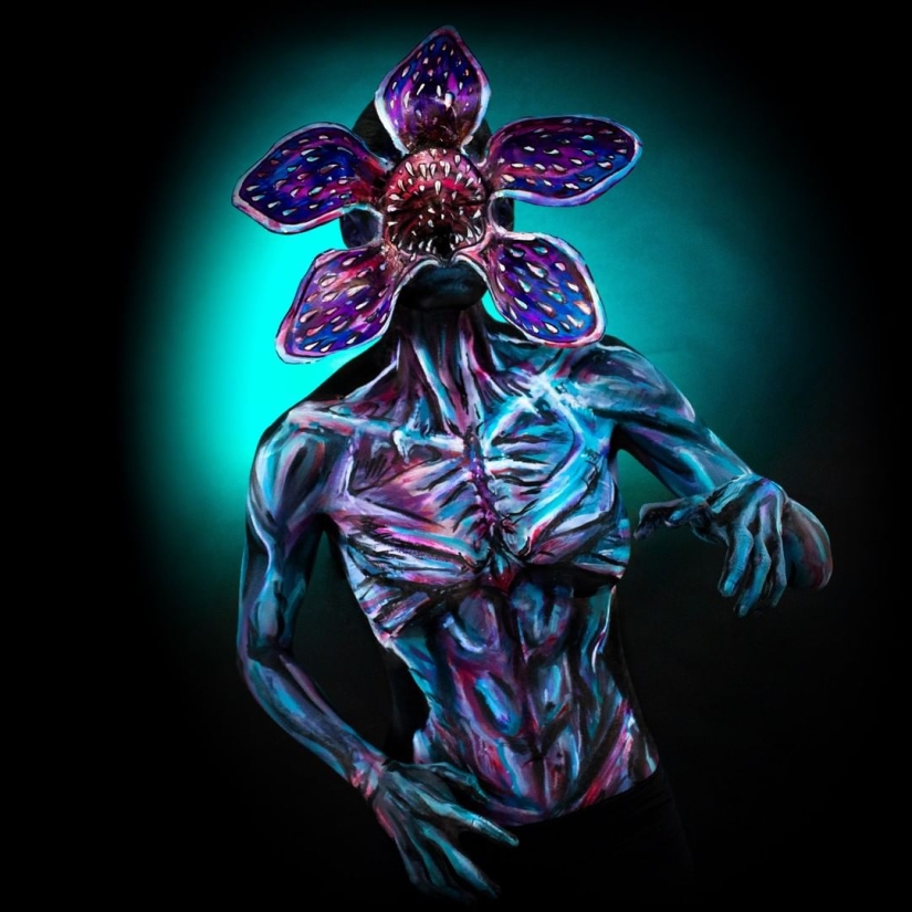 Sexy Kay Pike takes body art to a whole new level Sexy Kay Pike takes body art to a whole new level