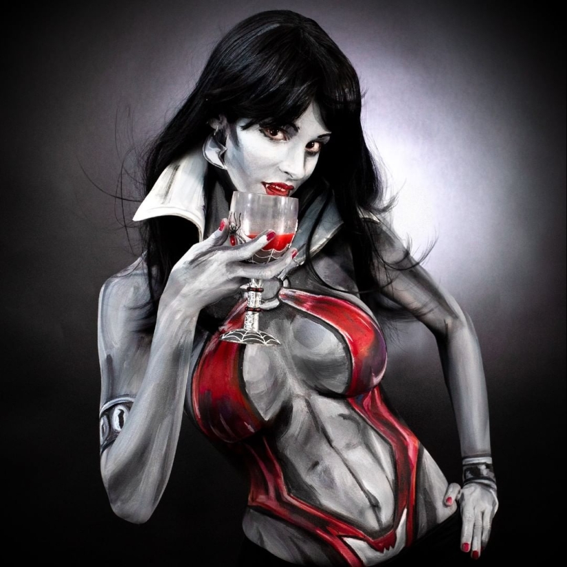 Sexy Kay Pike takes body art to a whole new level Sexy Kay Pike takes body art to a whole new level