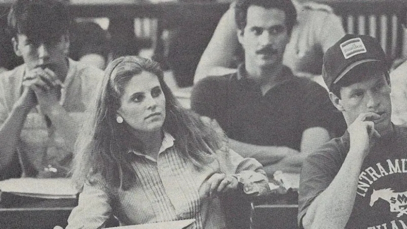 Sheila Wysocki became a private detective to find her friend's killer a quarter of a century later