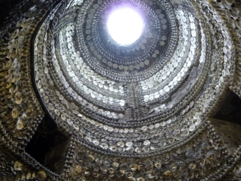 "Shell Grotto": una de las atracciones más misteriosas de Gran Bretaña "Shell Grotto": una de las atracciones más misteriosas de Gran Bretaña