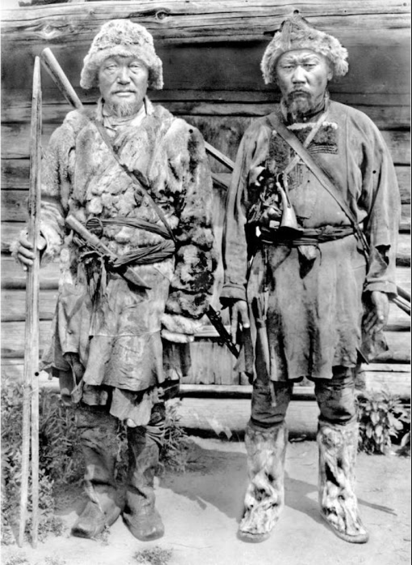 Siberian Western: in 1943 caught a gang Evenk Pavlova, who plundered the gold mines Siberian Western: in 1943 caught a gang Evenk Pavlova, who plundered the gold mines