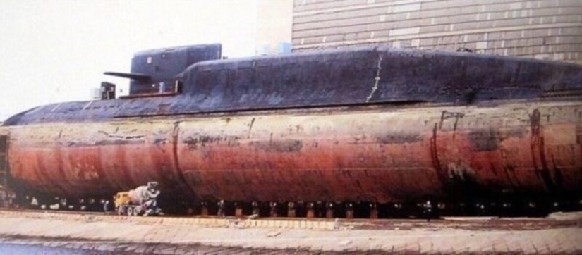 Size matters: 22 proofs of the law of relativity that Einstein never dreamed of Size matters: 22 proofs of the law of relativity that Einstein never dreamed of