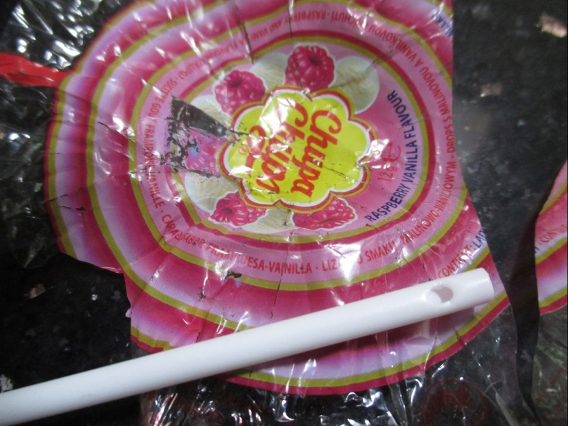 So that's what this hole is for: 10 familiar things, the true purpose of which we did not know