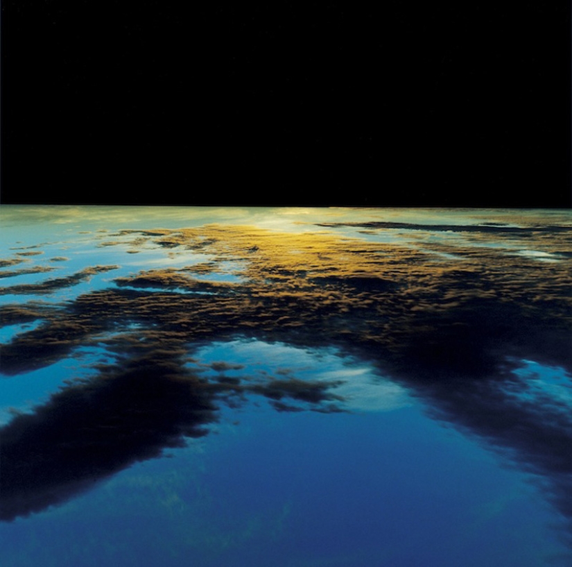 Sobre el suelo: Increíbles vistas desde la cima de Fujiyama Sobre el suelo: Increíbles vistas desde la cima de Fujiyama