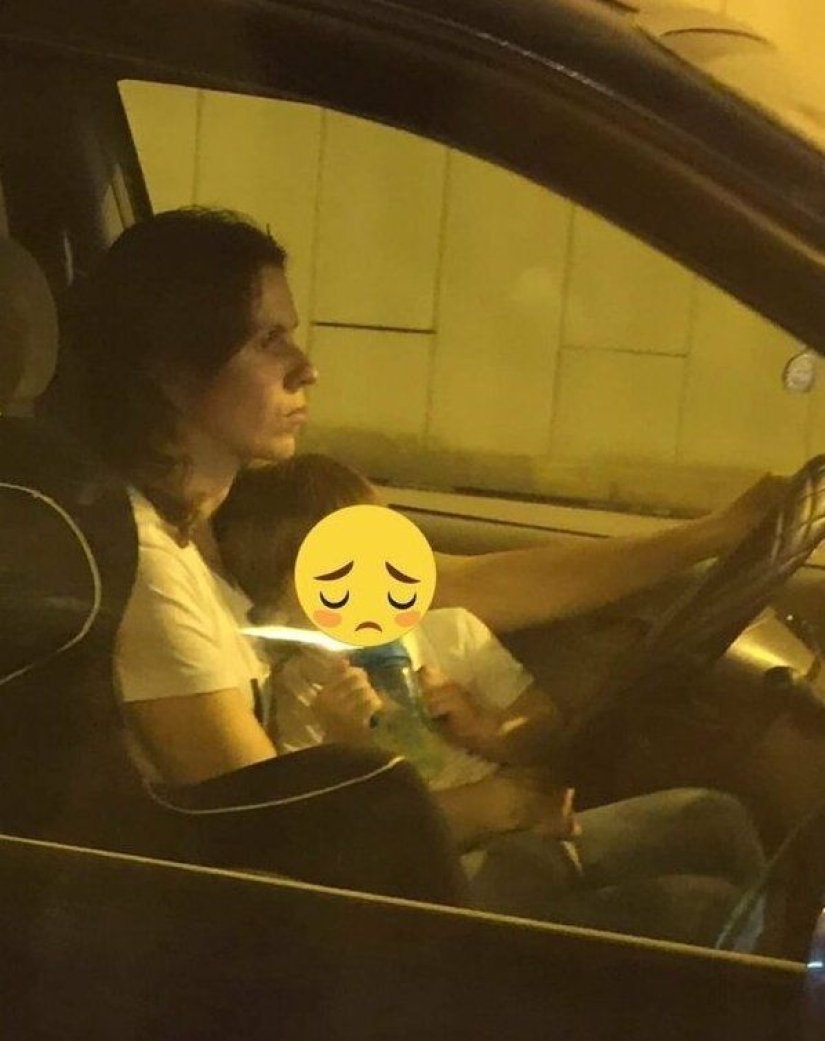 "Soy su madre, él es un niño!": 20 padres de familia de las acciones de las que te avergüenzas