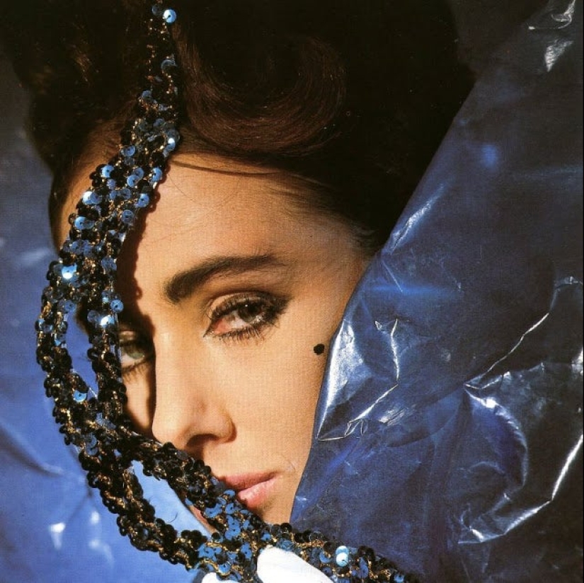 Spectacular fashion photography by Franz Christian Gundlach made in the 50-70-ies Spectacular fashion photography by Franz Christian Gundlach made in the 50-70-ies