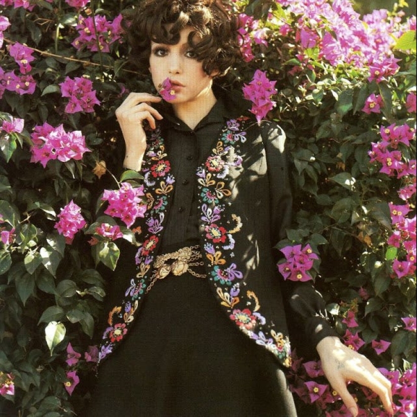 Spectacular fashion photography by Franz Christian Gundlach made in the 50-70-ies Spectacular fashion photography by Franz Christian Gundlach made in the 50-70-ies