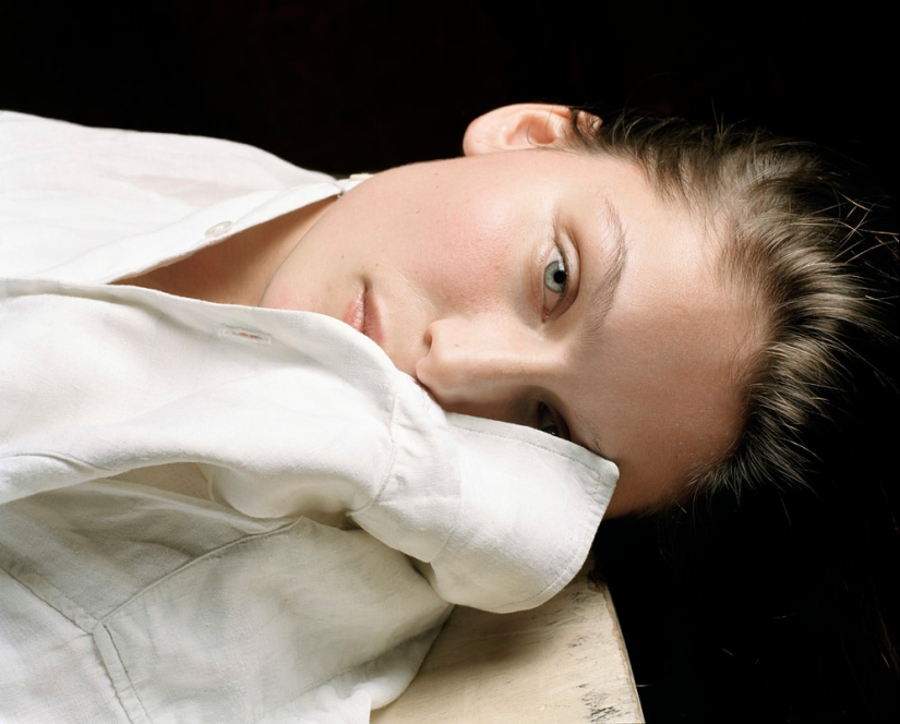 Stéphane Coutelle is a master of erotic photography trusted by celebrities. Stéphane Coutelle is a master of erotic photography trusted by celebrities.