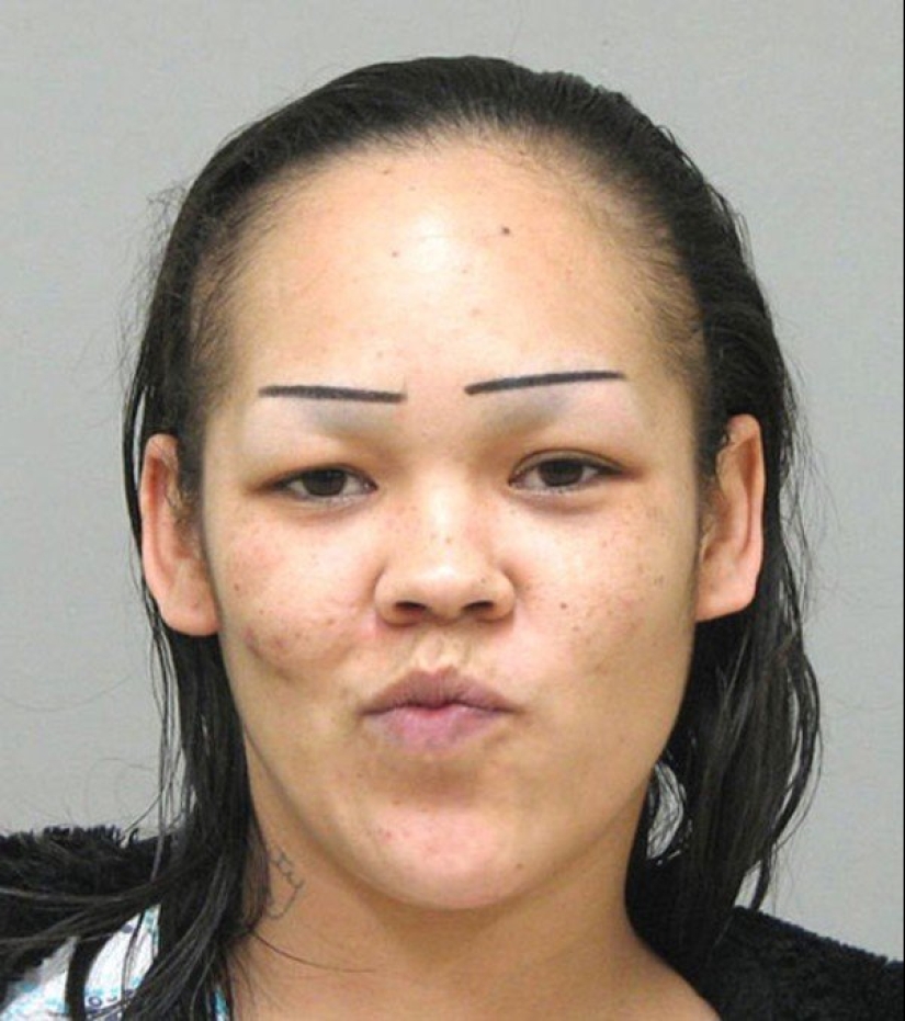 Stop the earth, I'll go! 20+ pictures of people with incredibly weird eyebrows Stop the earth, I'll go! 20+ pictures of people with incredibly weird eyebrows