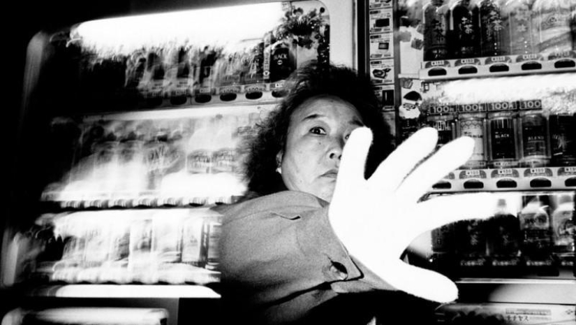 Street photography lessons from a professional