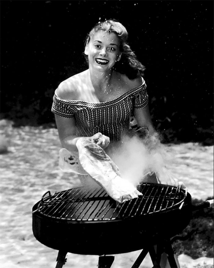 Suave belleza de las primeras imágenes submarinas de la década de 1930‑erótico