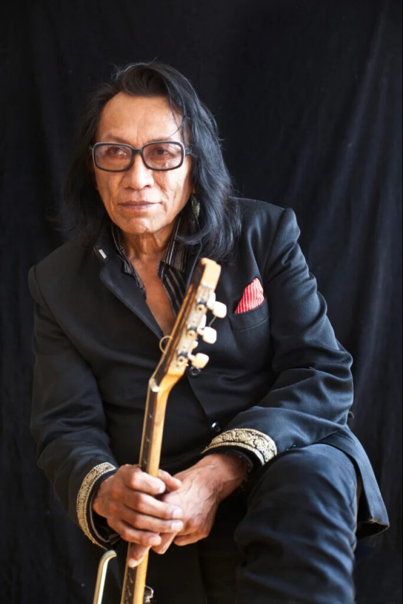 "Sugar Man" Sixto Rodriguez: The Musician Who Became a Legend But Didn't Know It