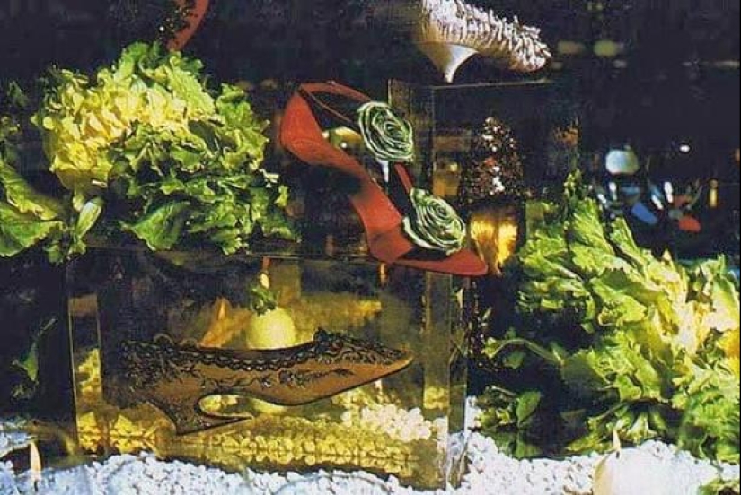 Surrealismo Diabólico: Gatos Negros, Lucifer y Orgías