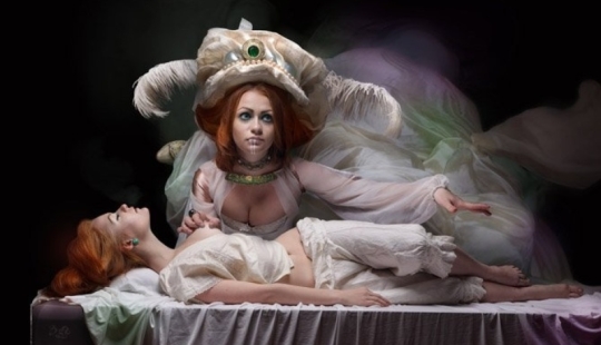 Surrealismo y steampunk en las obras del fotógrafo artístico Vladimir Fedotko Surrealismo y steampunk en las obras del fotógrafo artístico Vladimir Fedotko