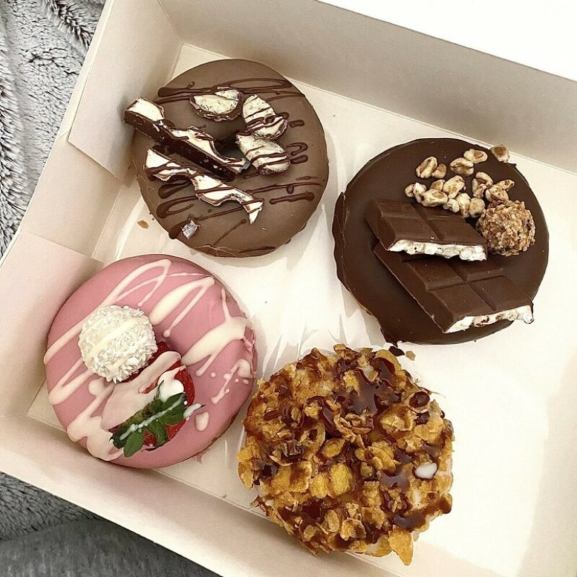 Sweet Temptation: 30 photos of amazing desserts from the r/DessertPorn community Sweet Temptation: 30 photos of amazing desserts from the r/DessertPorn community