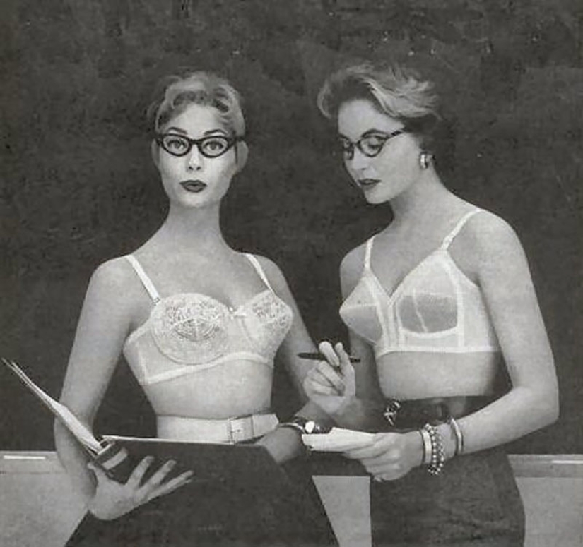 Taking it to the chest: a global history of the bra
