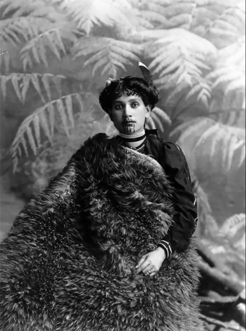 Tatuajes en la cara - una tradición sagrada de las mujeres maoríes Tatuajes en la cara - una tradición sagrada de las mujeres maoríes